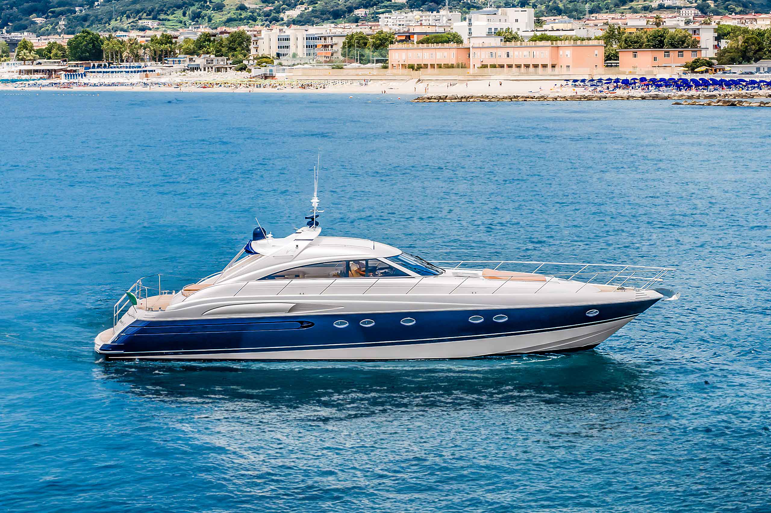 Charter Princess V65 Yacht